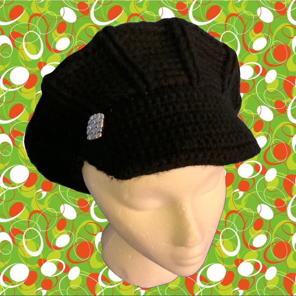 Retro Black Crochet Cap with Visor